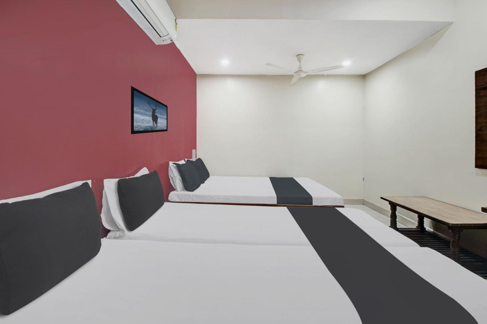 Отель Spot On Shree Ram Residency Хубли Экстерьер фото