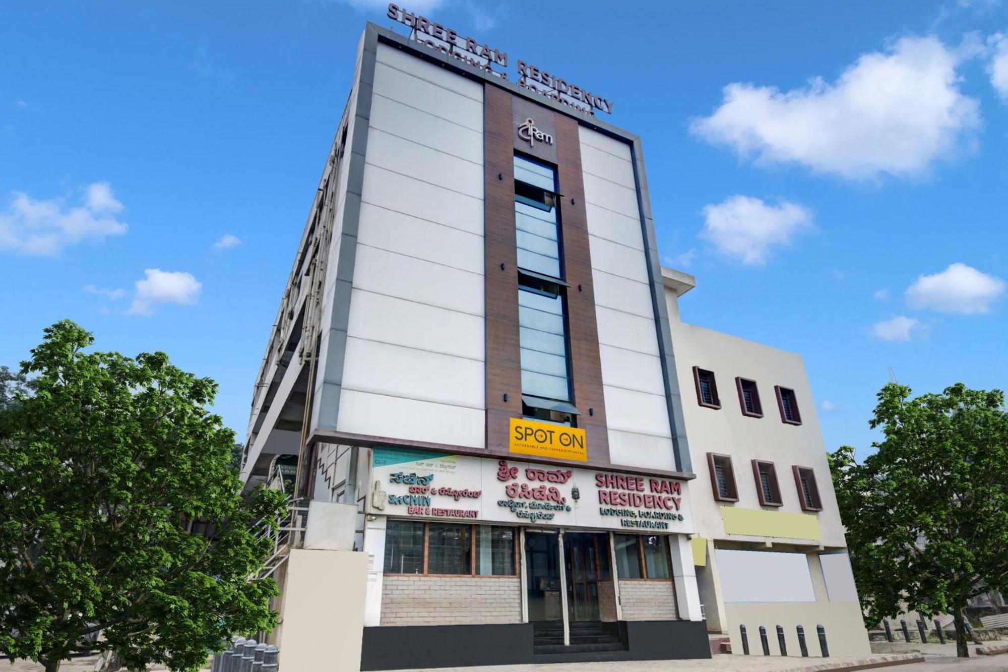 Отель Spot On Shree Ram Residency Хубли Экстерьер фото
